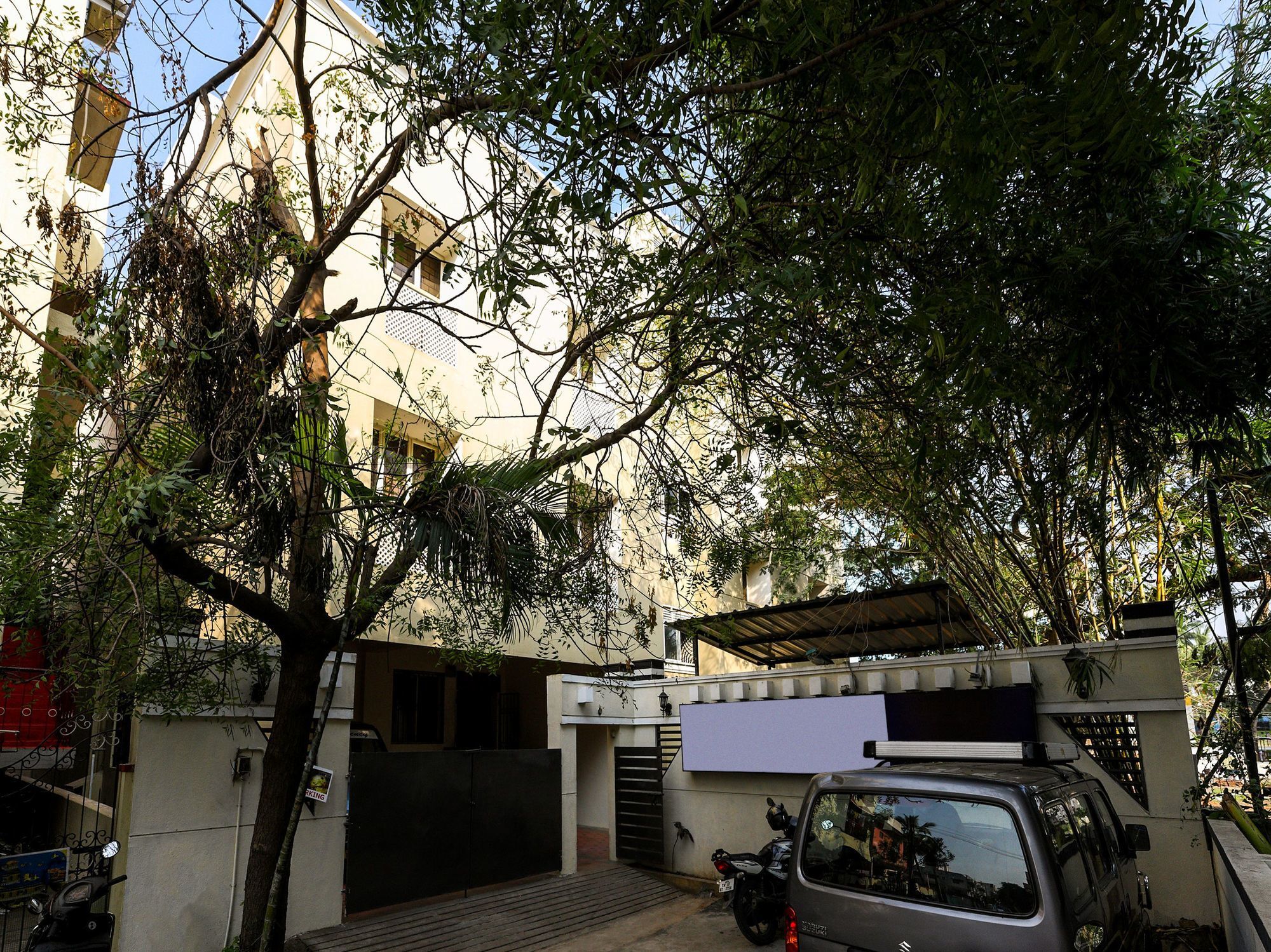 Oyo Flagship 12665 Chrompet Hotel Chennai Bagian luar foto